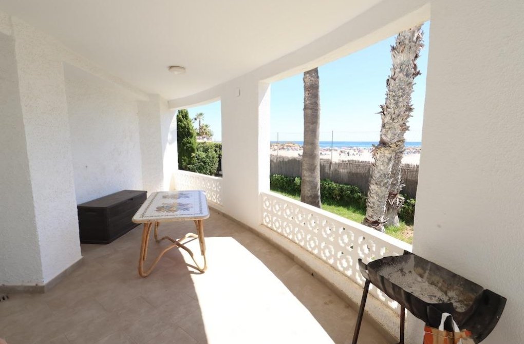 Rynek wtórny - Szalet - Cabo Roig - Cala Capitan