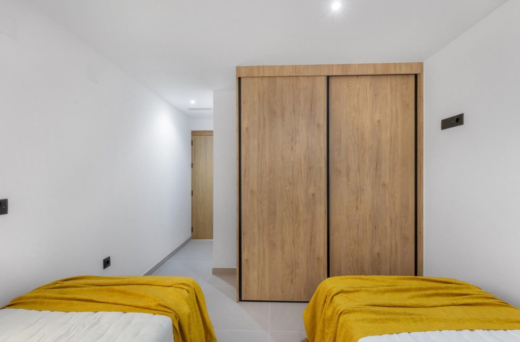 Resale - Apartment - Torrevieja - La Mata pueblo