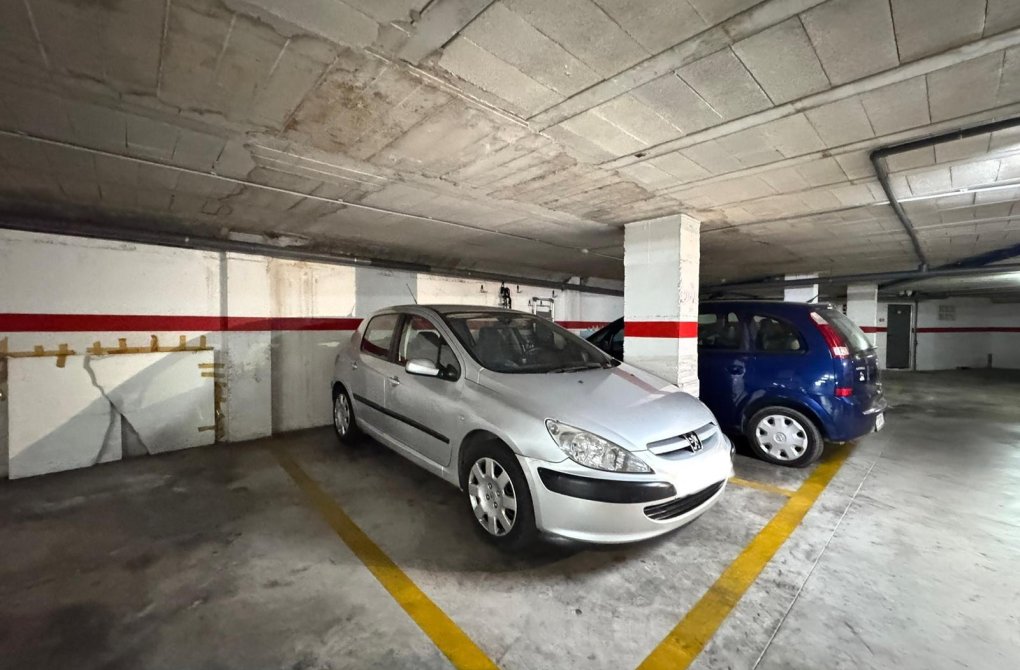 Resale - Apartment - Torrevieja - Estacion de autobuses