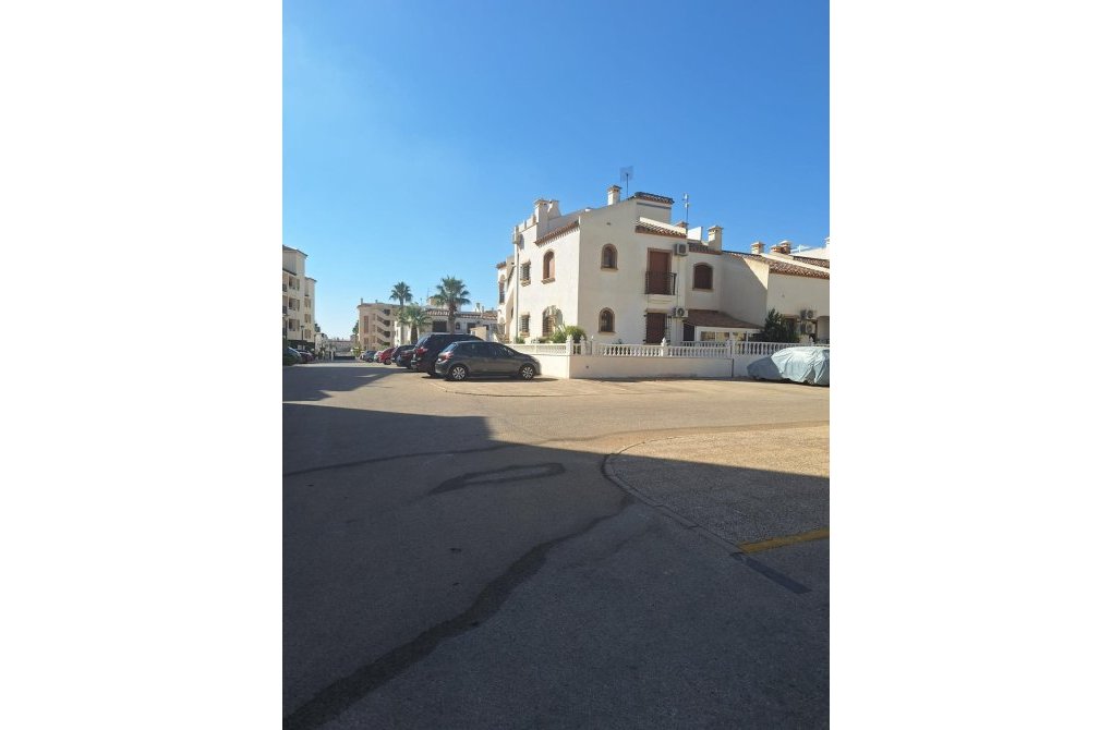 Resale - Apartment - Orihuela Costa - Playa Flamenca