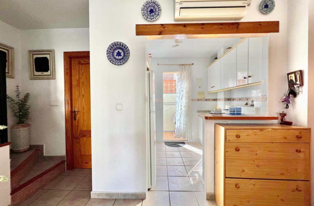 Rynek wtórny - Pół - Torrevieja - Cabo cervera