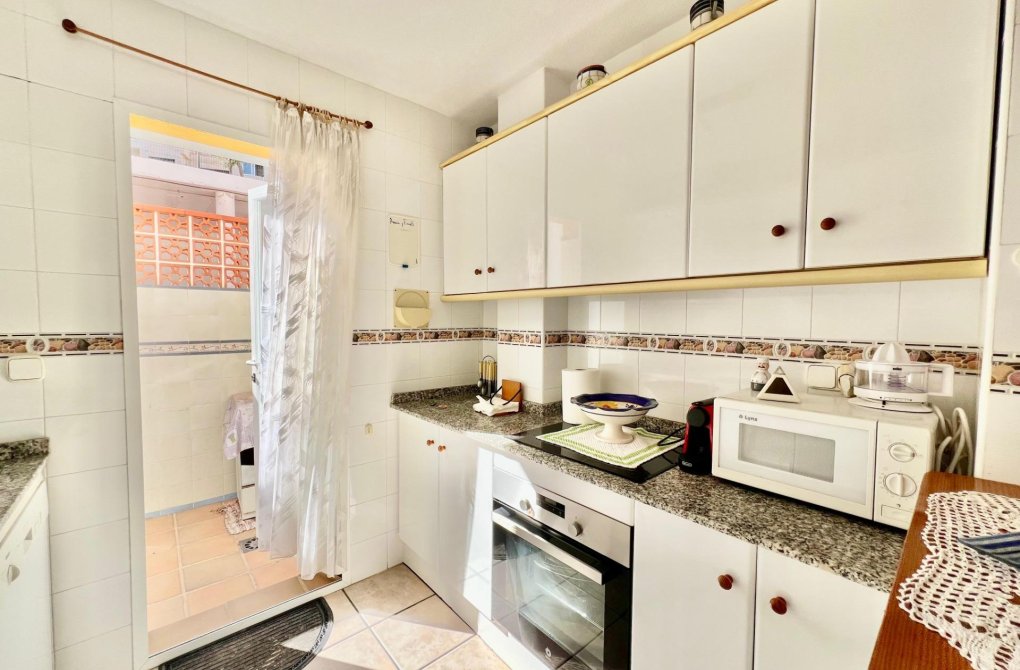 Rynek wtórny - Pół - Torrevieja - Cabo cervera