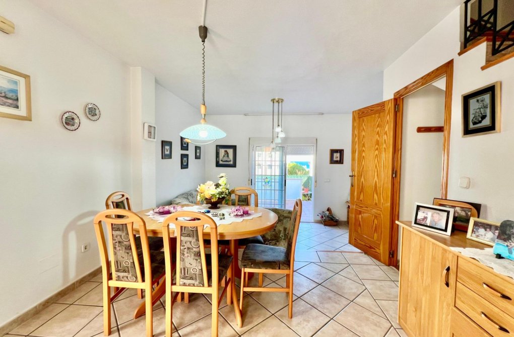 Rynek wtórny - Pół - Torrevieja - Cabo cervera