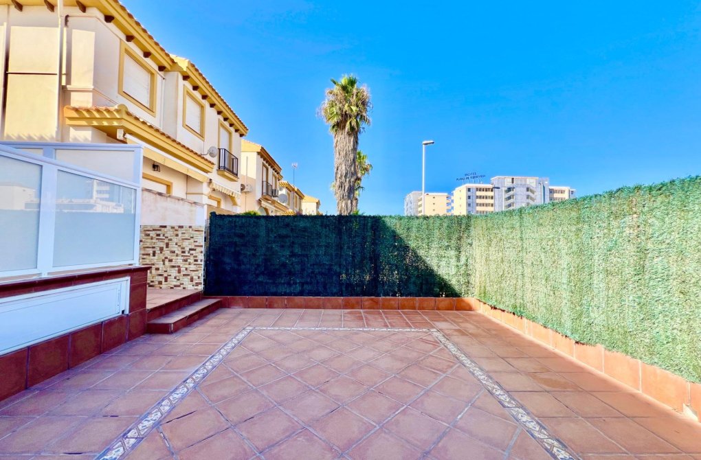 Rynek wtórny - Pół - Torrevieja - Cabo cervera