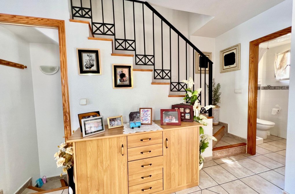 Rynek wtórny - Pół - Torrevieja - Cabo cervera