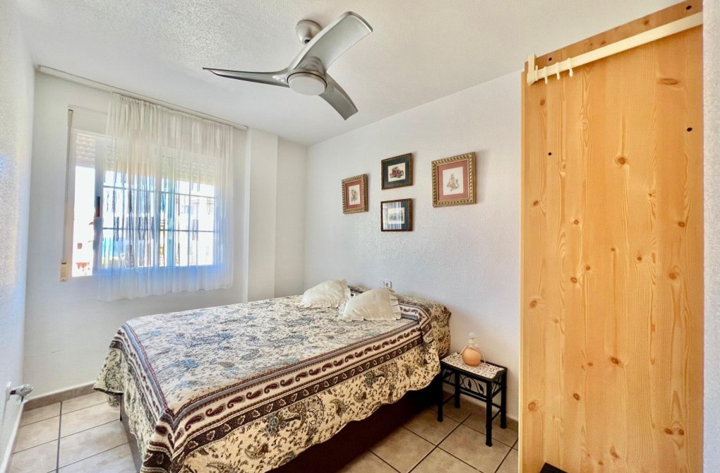 Rynek wtórny - Pół - Torrevieja - Cabo cervera