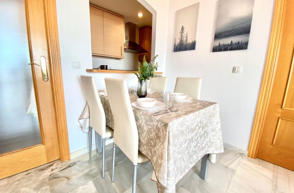 Resale - Apartment - Mutxamel - Club De Golf Bonalba