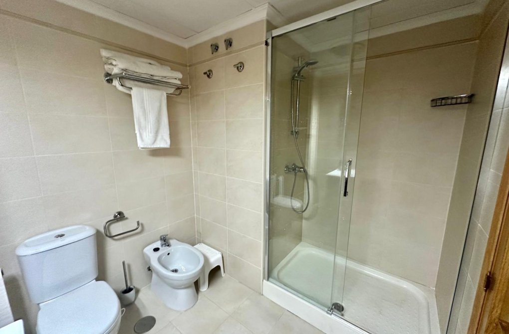 Resale - Apartment - Mutxamel - Club De Golf Bonalba