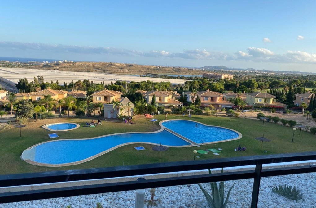 Resale - Apartment - Mutxamel - Club De Golf Bonalba