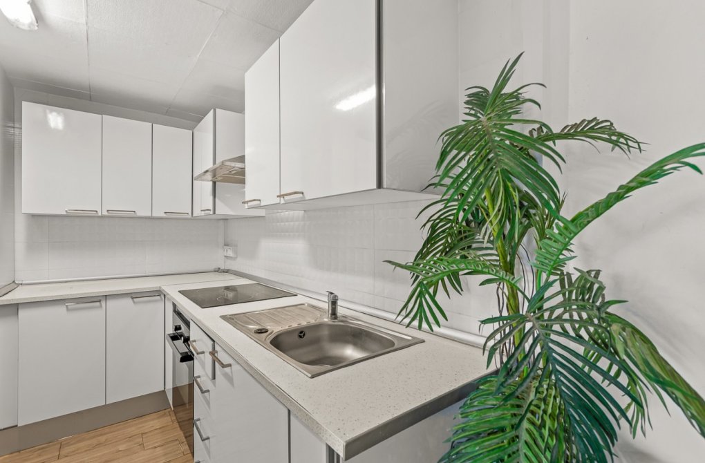 Resale - Villa - Orihuela Costa - Playa Flamenca