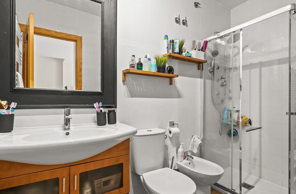 Resale - Villa / Semi-detached - Torre de la Horadada - Pueblo Latino