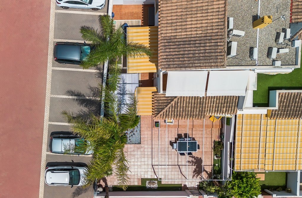 Resale - Villa / Semi-detached - Torre de la Horadada - Pueblo Latino