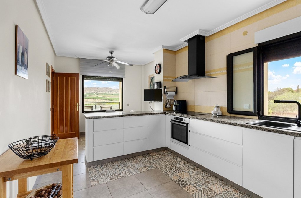 Resale - Villa - Alicante - Rebolledo