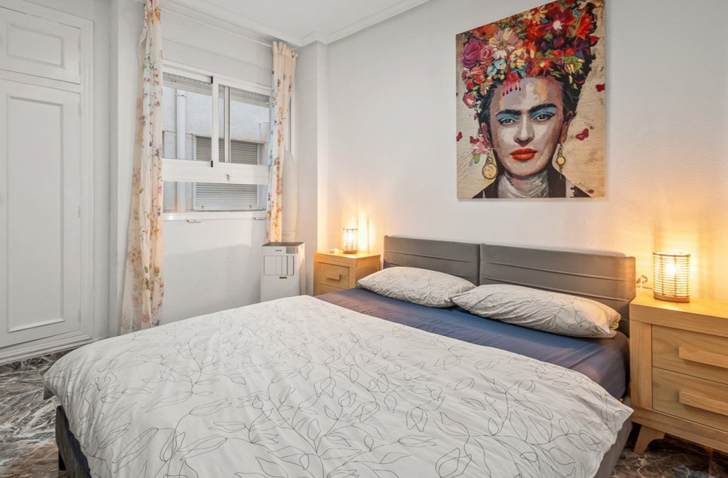 Resale - Apartment - Torrevieja - Playa del Cura