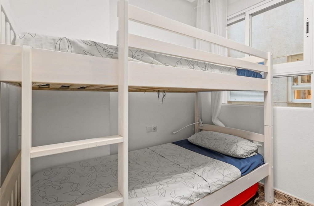 Resale - Apartment - Torrevieja - Playa del Cura