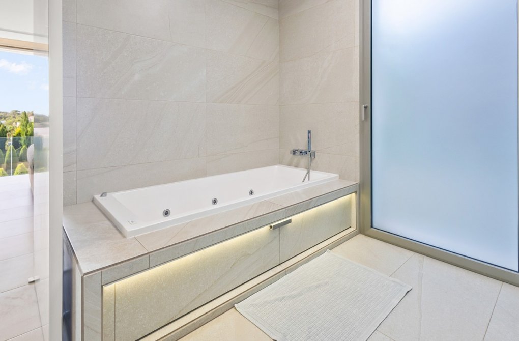 Reventa - Chalet - Las Colinas Golf Resort - Las Colinas Golf and Country Club