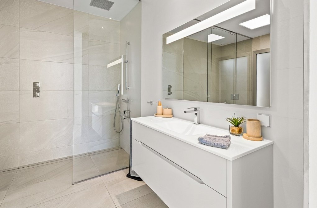 Reventa - Chalet - Las Colinas Golf Resort - Las Colinas Golf and Country Club