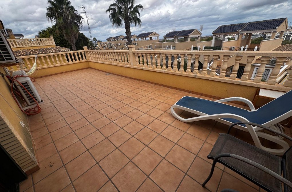 Resale - Villa - Orihuela Costa - PAU 8