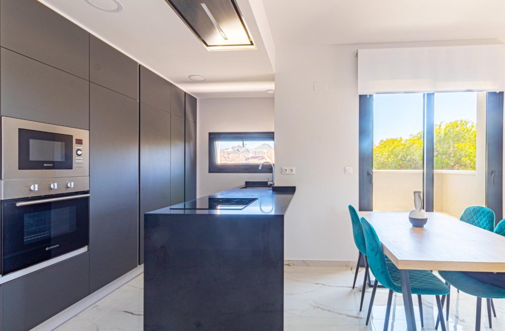 Resale - Apartment - Orihuela Costa - Los Almendros-La Florida