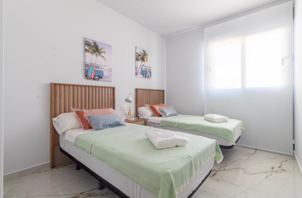 Resale - Apartment - Orihuela Costa - Los Almendros-La Florida