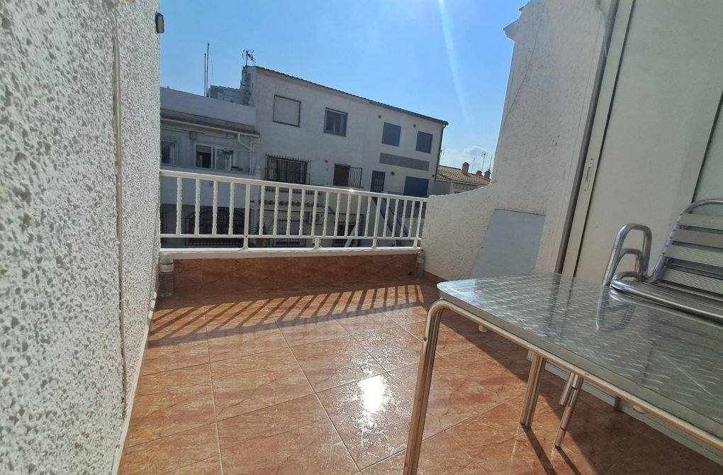 Resale - Bungalow - Torrevieja - Playa de los Naufragos