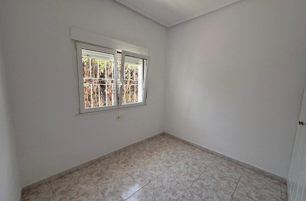 Вторичное жилье - Bилла - Ciudad quesada - Costa blanca sur