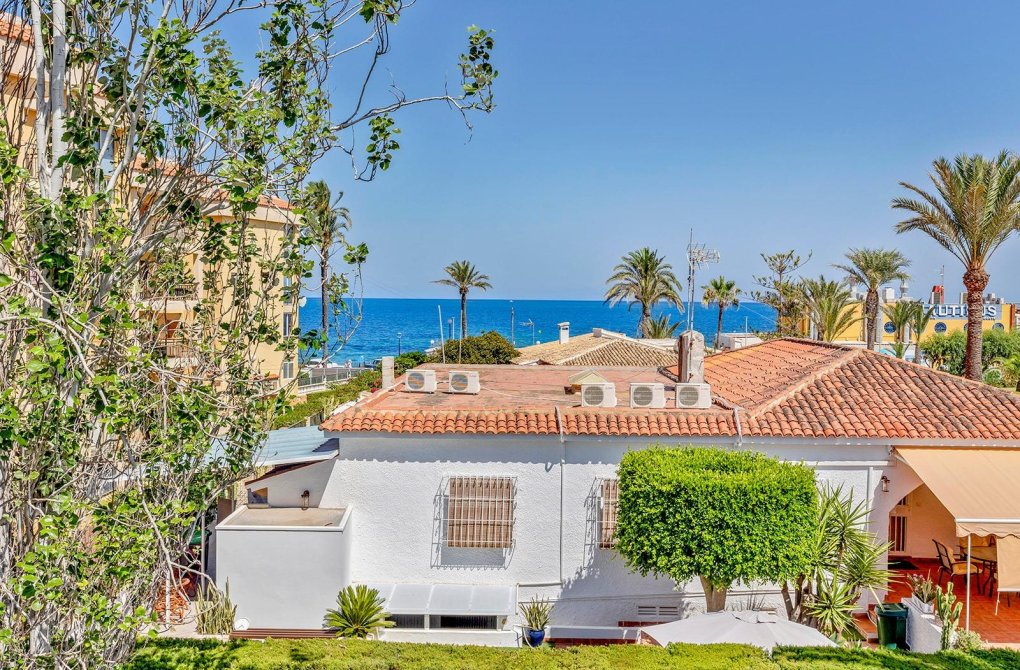 Rynek wtórny - Willa - Torrevieja - Punta prima