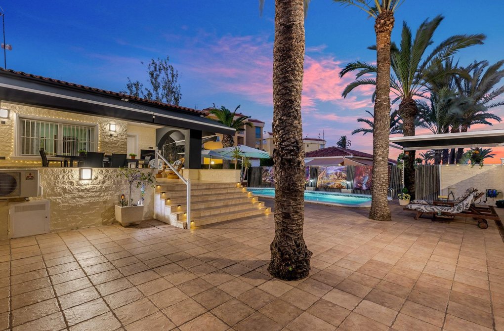 Rynek wtórny - Willa - Torrevieja - Punta prima