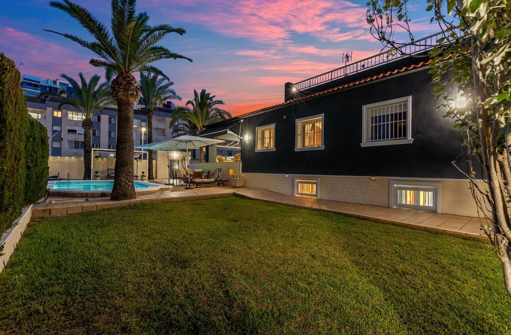 Rynek wtórny - Willa - Torrevieja - Punta prima