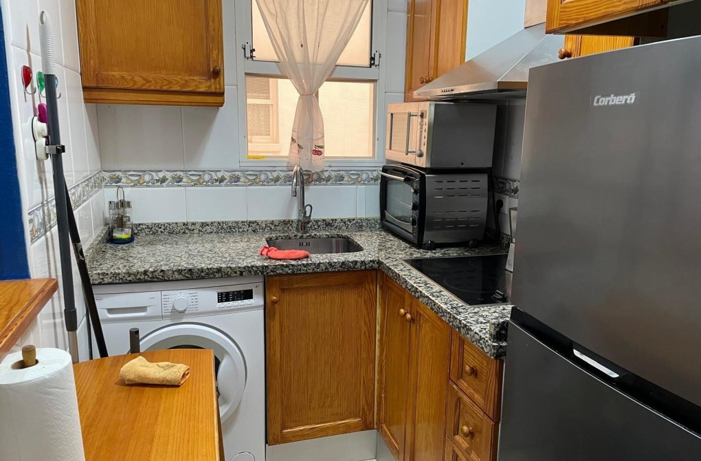 Resale - Apartment - Torrevieja - Parque de las Naciones