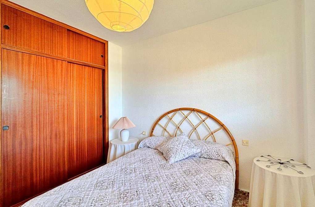 Resale - Apartment - Torrevieja - Punta prima