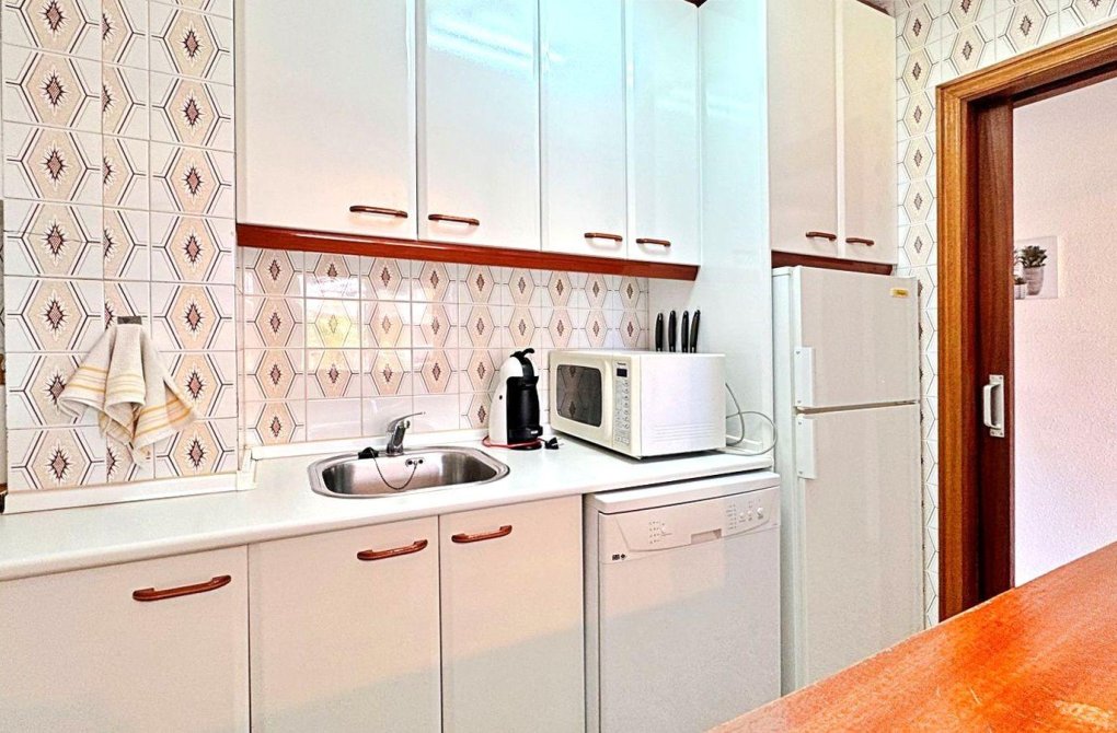 Resale - Apartment - Torrevieja - Punta prima