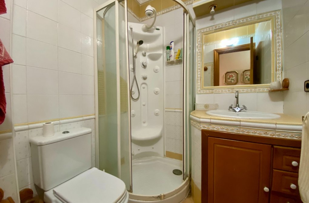 Resale - Apartment - Torrevieja - Playa del Cura