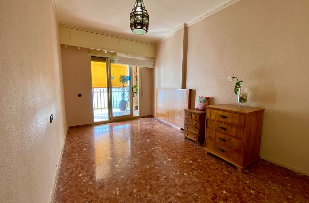 Resale - Apartment - Torrevieja - Playa del Cura