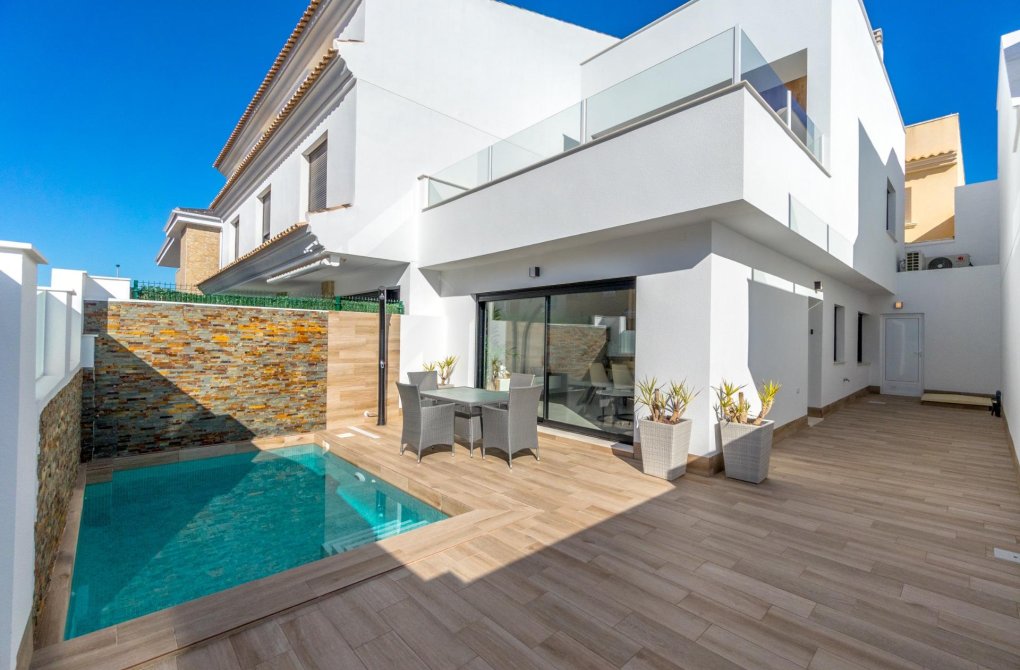 New build - Villa - San Pedro del Pinatar - Polideportivo