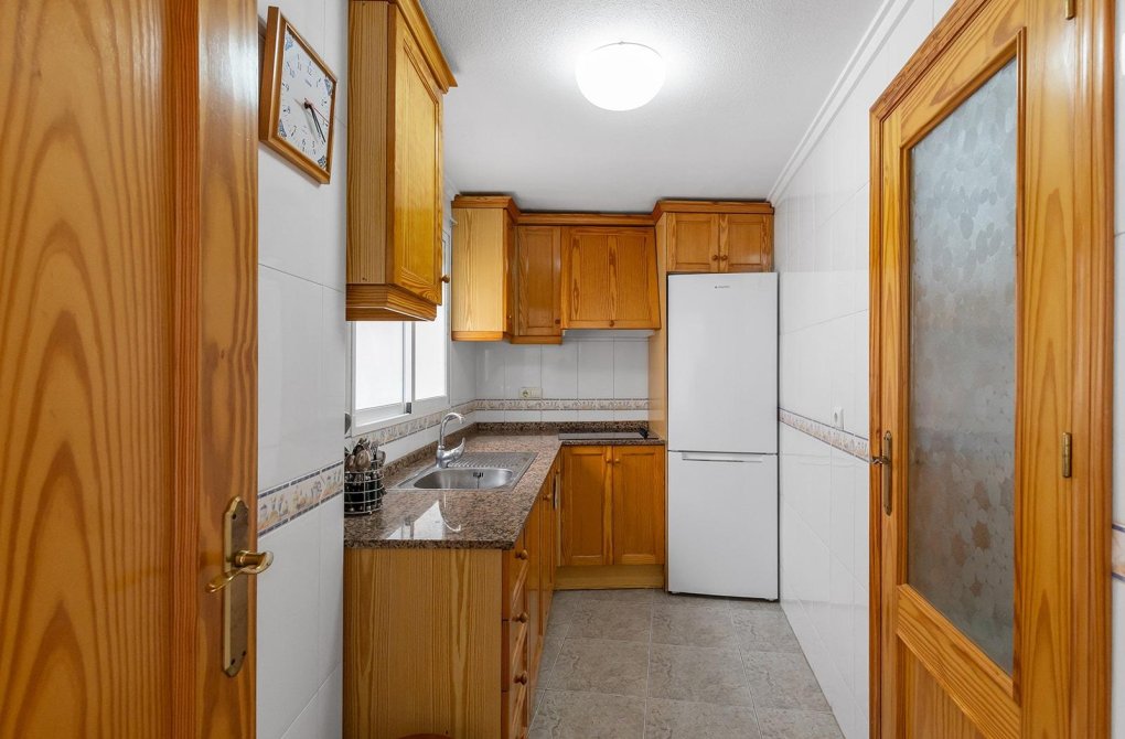 Resale - Apartment - Torrevieja - Centro