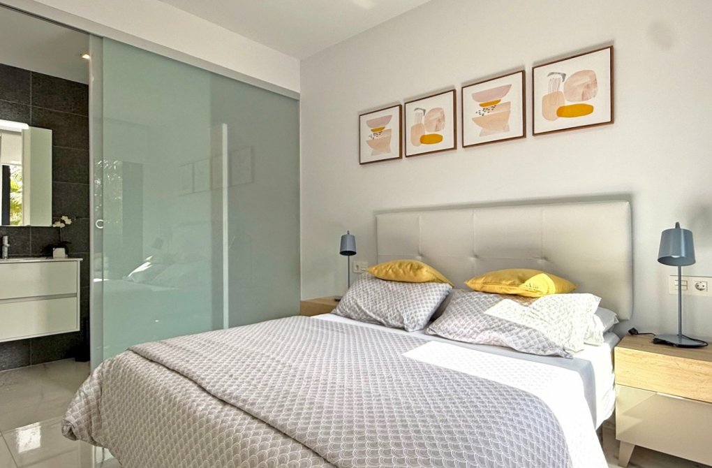 Resale - Apartment - Orihuela Costa - Los Altos