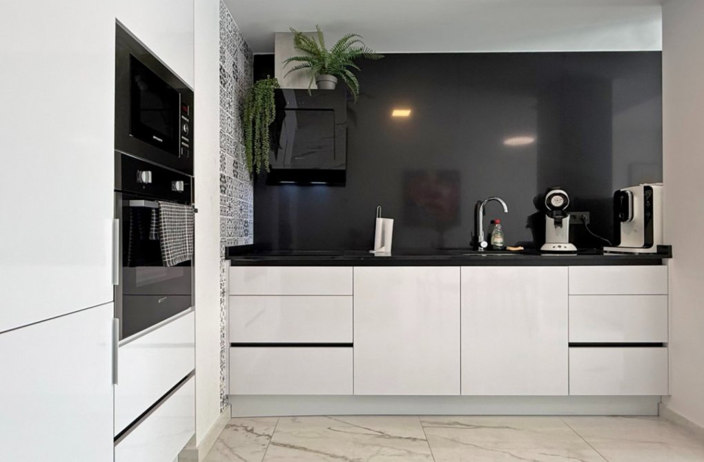 Resale - Apartment - Orihuela Costa - Los Altos