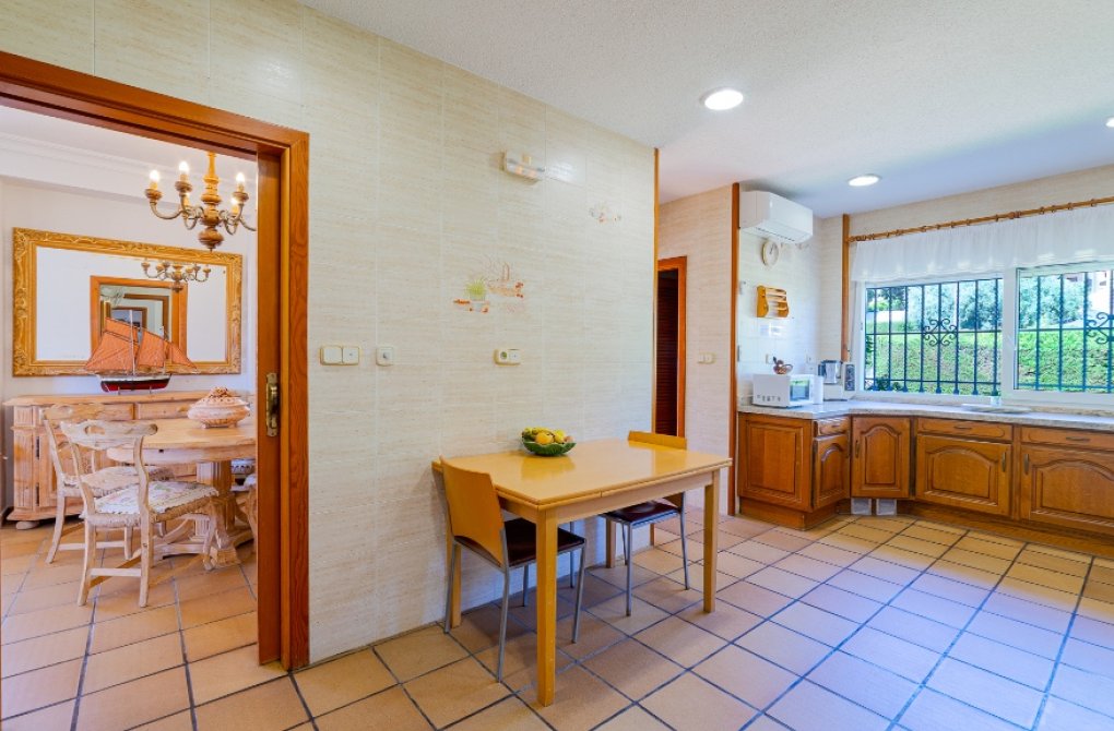 Reventa - Chalet - Campoamor