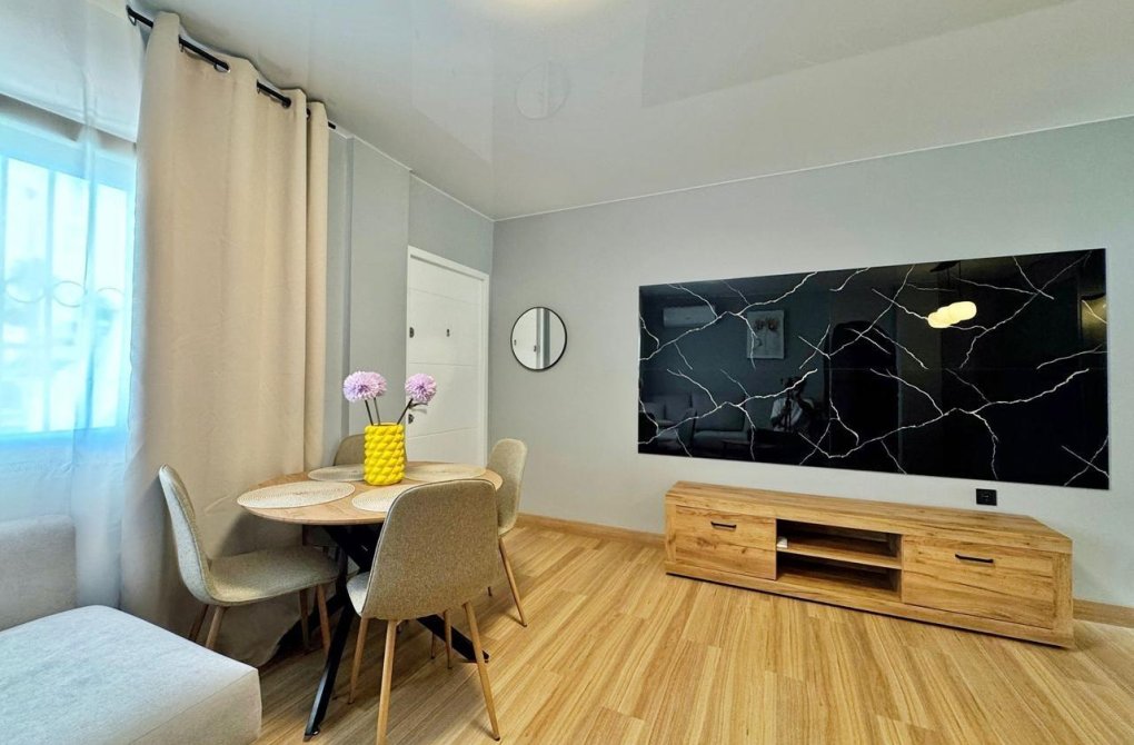 Resale - Bungalow - Orihuela Costa - Las Filipinas