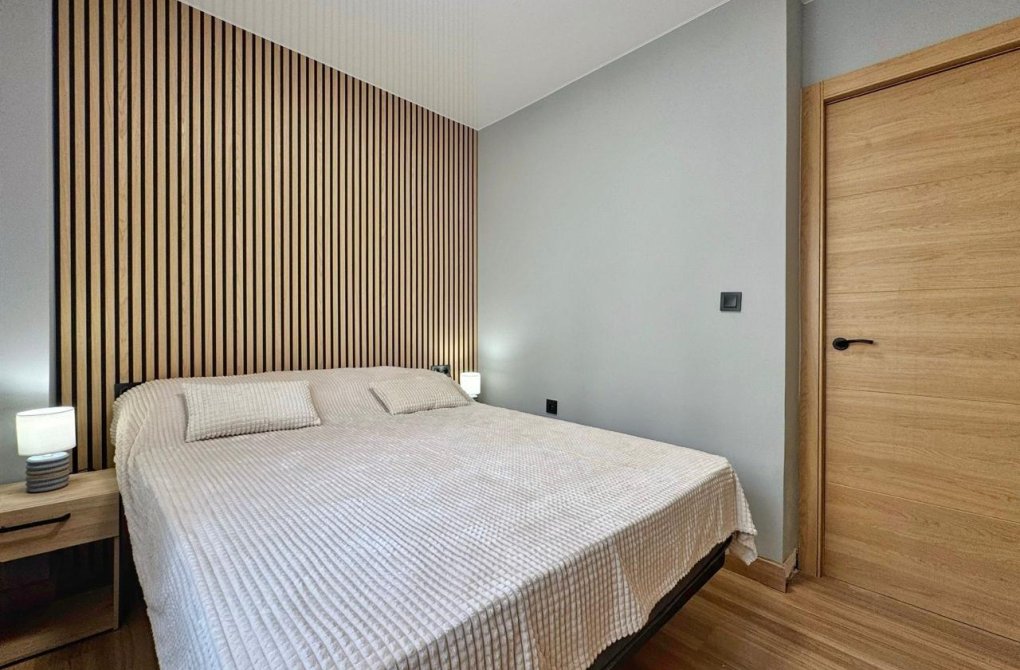 Resale - Bungalow - Orihuela Costa - Las Filipinas