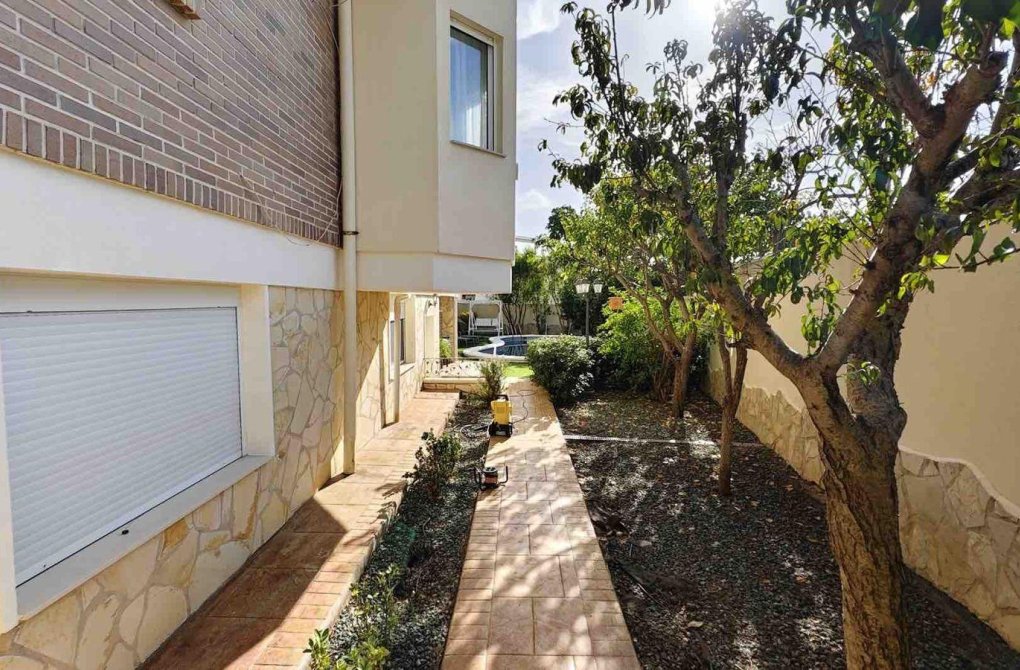 Reventa - Chalet - Ciudad quesada - Costa blanca sur