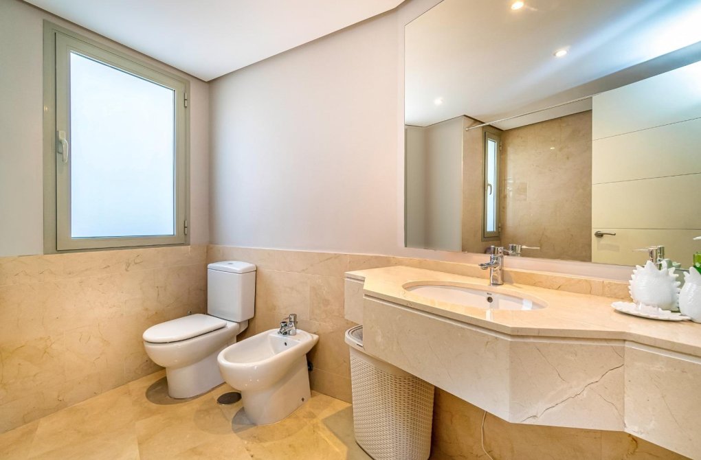 Resale - Apartment - Orihuela - Las Colinas Golf