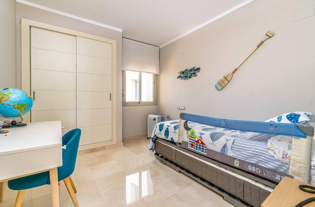 Resale - Apartment - Orihuela - Las Colinas Golf