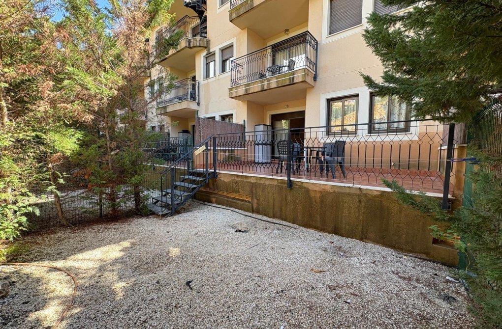 Resale - Apartment - Águilas - Collados