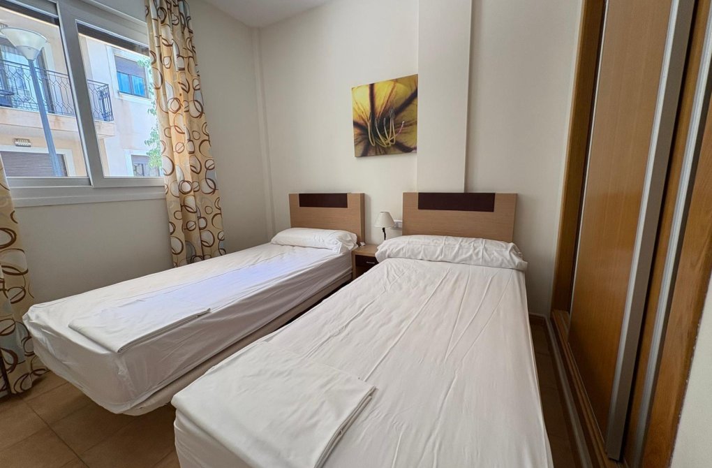 Resale - Apartment - Águilas - Collados