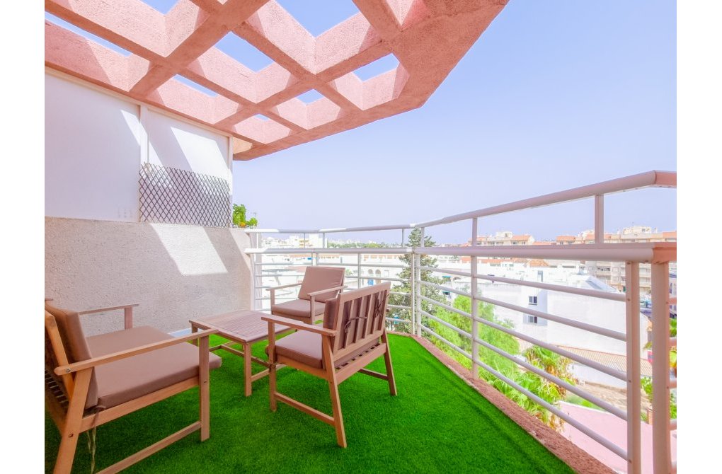 Resale - Apartment - Top Floor Apartment - Torrevieja - Habaneras