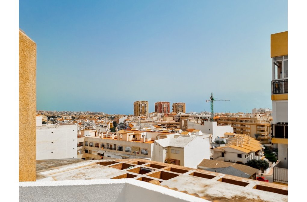 Resale - Apartment - Top Floor Apartment - Torrevieja - Habaneras