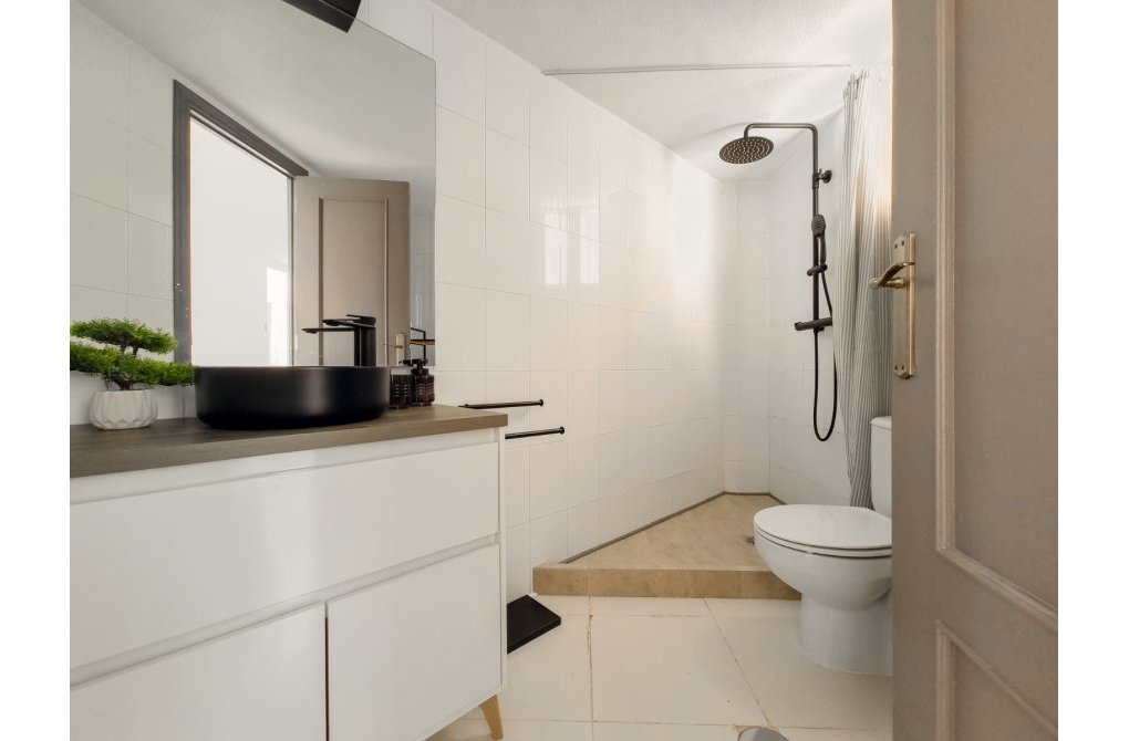 Resale - Apartment - Top Floor Apartment - Torrevieja - Habaneras