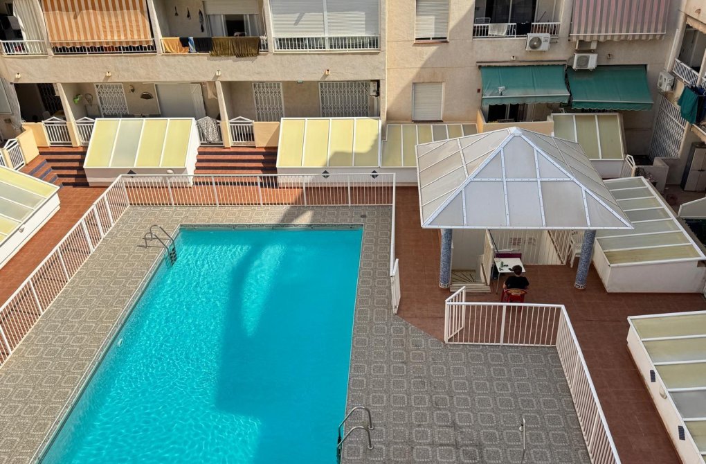 Resale - Studio - Torrevieja - Playa de los locos